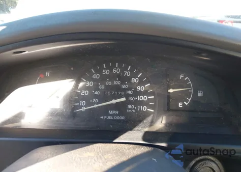 2002 Toyota Tacoma z USA, uszkodzony, nr VIN 5TEPM62N02Z122374